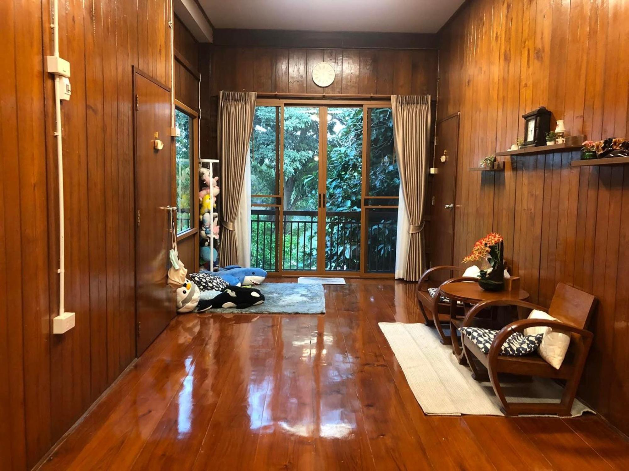 Whales Come To The River - Riverside - 3 Rooms On 2Nd Floor Ban Bang Phli Nua Εξωτερικό φωτογραφία